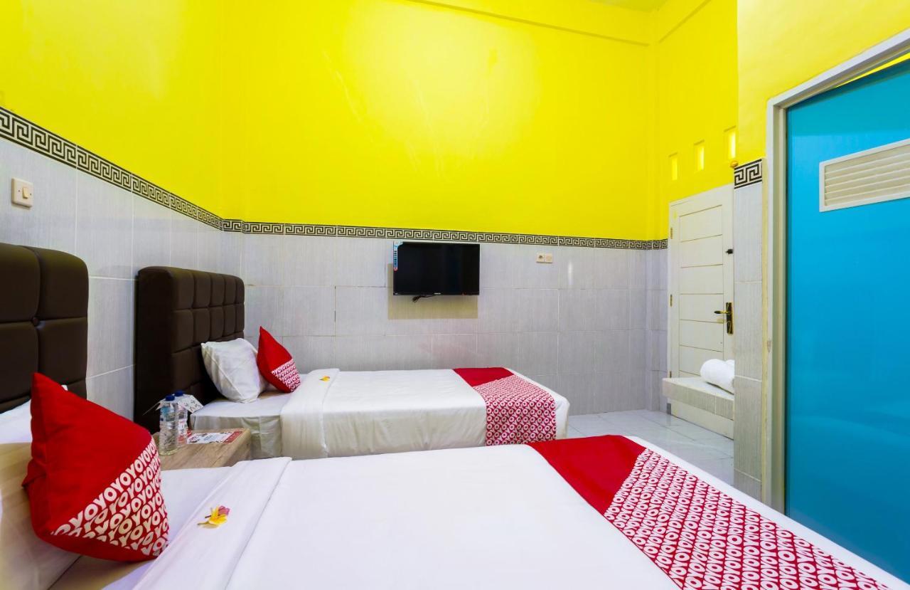OYO 1427 Azzahra Guest House Mataram Exterior foto